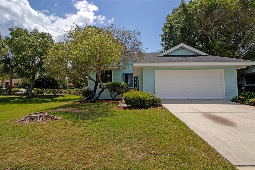 1001 LAKE AVOCA DRIVE TARPON SPRINGS, FL 34689