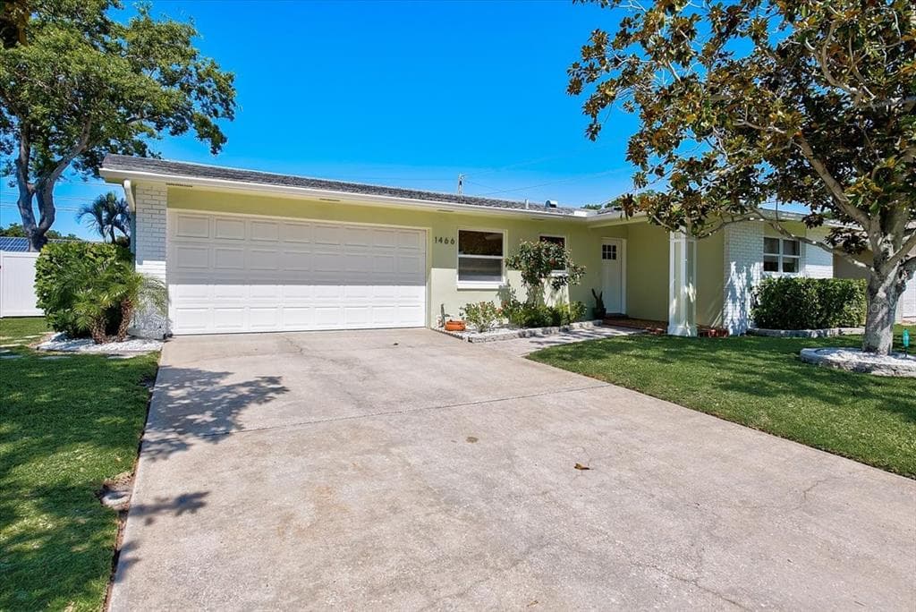 1466 SANTA CLARA DRIVE DUNEDIN, FL 34698