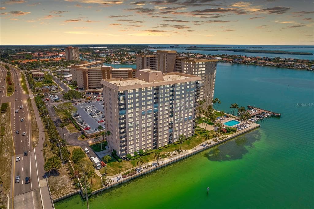 5220 BRITTANY DRIVE S UNIT 507 ST PETERSBURG, FL 33715