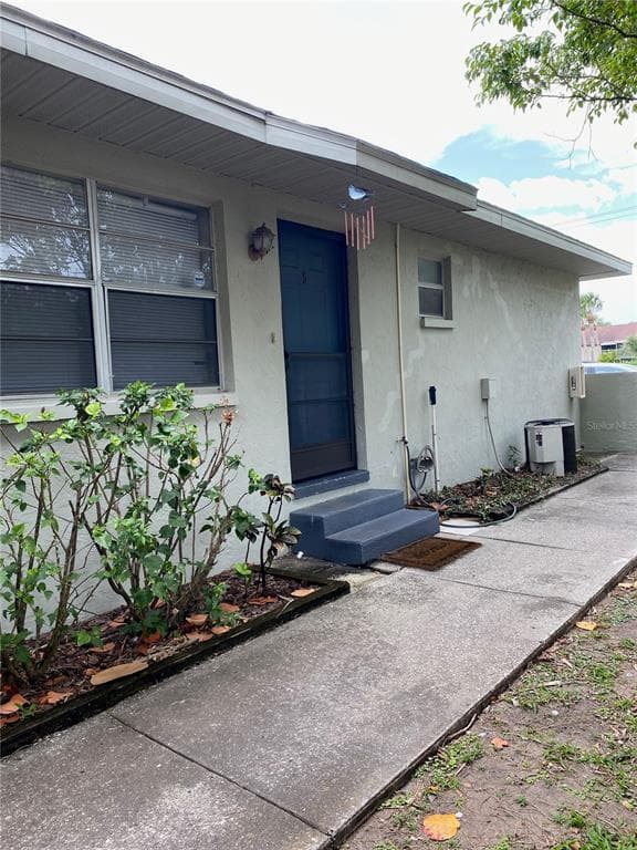 1033 APOLLO BEACH BOULEVARD UNIT D/5 APOLLO BEACH, FL 33572