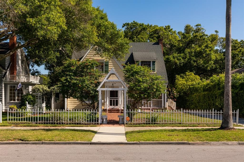 1176 JACKSON ROAD CLEARWATER, FL 33755