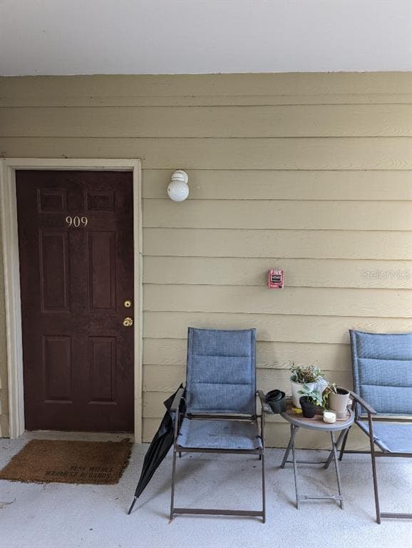 2360 SW ARCHER ROAD UNIT 909 GAINESVILLE, FL 32608