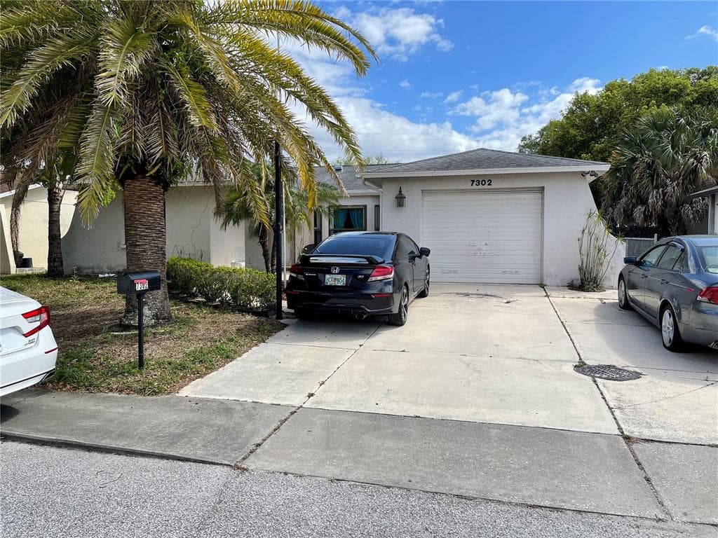 7302 ISLE DRIVE PORT RICHEY, FL 34668