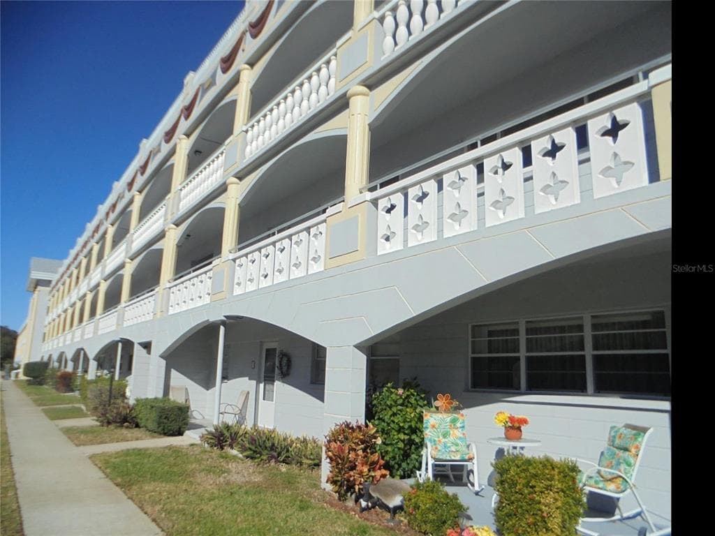 2410 FRANCISCAN DRIVE UNIT 30 CLEARWATER, FL 33763