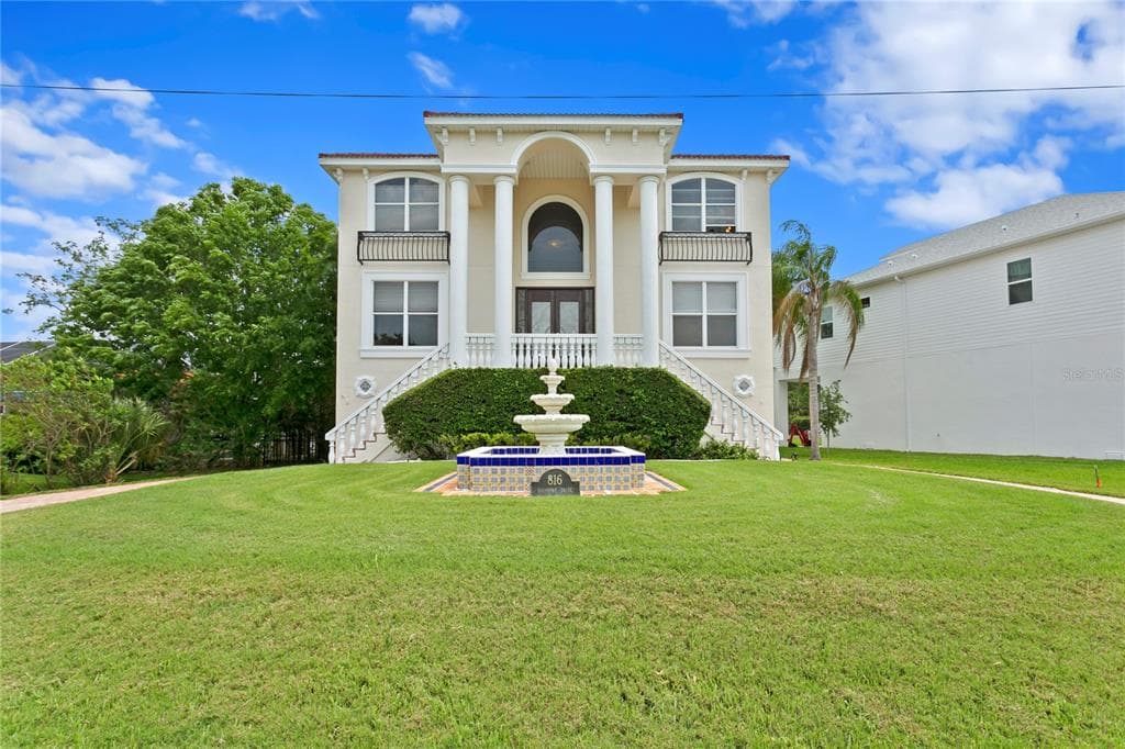 816 BAYSHORE DRIVE TARPON SPRINGS, FL 34689