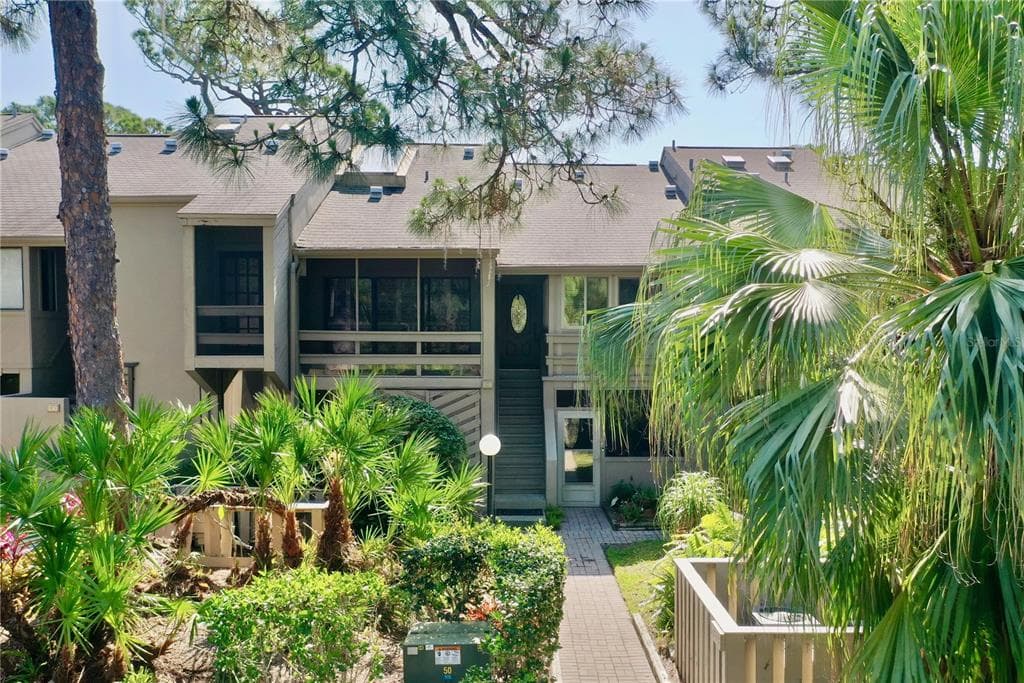 1111 N BAYSHORE BOULEVARD UNIT E8 CLEARWATER, FL 33759
