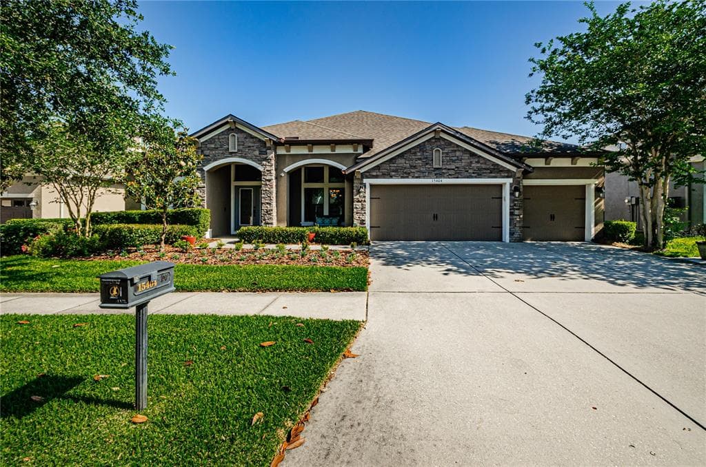 15404 WOODSTAR LANDING COURT