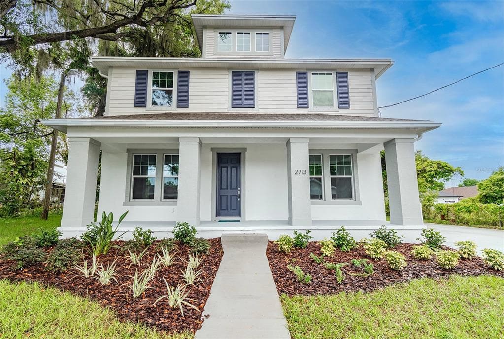 2204 VIVADA STREET ORLANDO, FL 32803