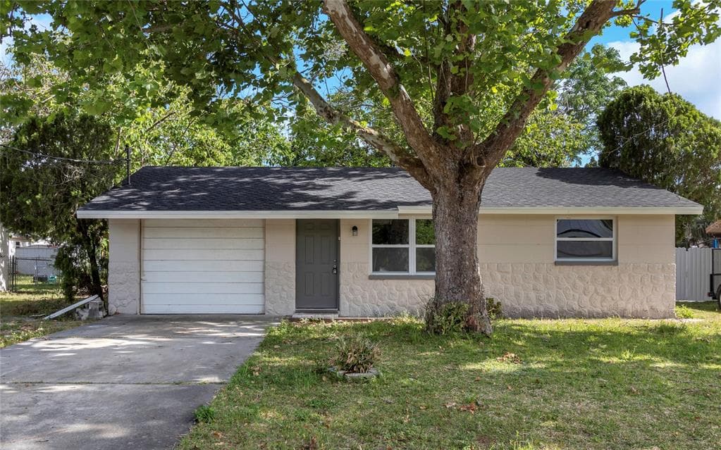 7908 BUTLER AVENUE HUDSON, FL 34667