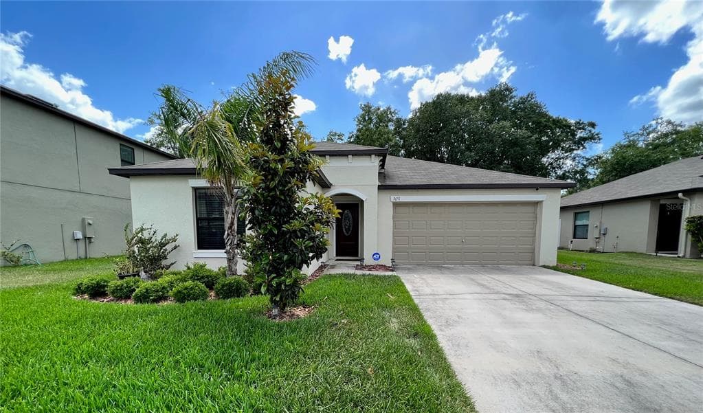 3051 MOULDEN HOLLOW DRIVE ZEPHYRHILLS, FL 33540
