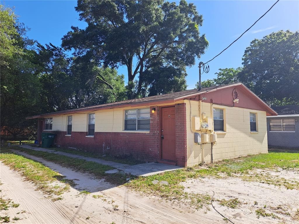 1522 E ESKIMO AVENUE UNIT AB TAMPA, FL 33604