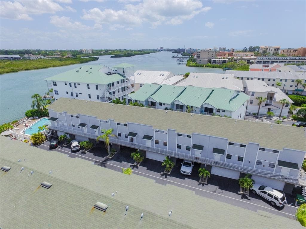 19823 GULF BOULEVARD UNIT 19