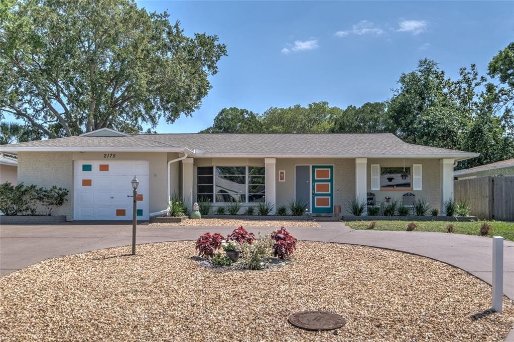 2175 SCOTLAND DRIVE CLEARWATER, FL 33763