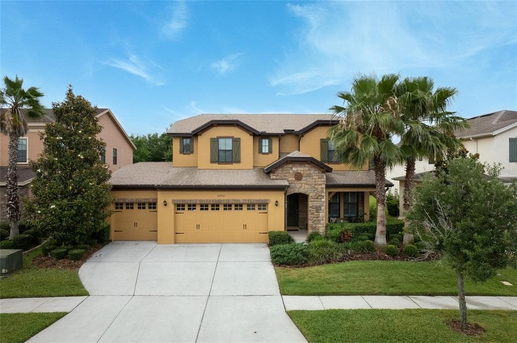 32712 SUMMERGLADE DRIVE WESLEY CHAPEL, FL 33545