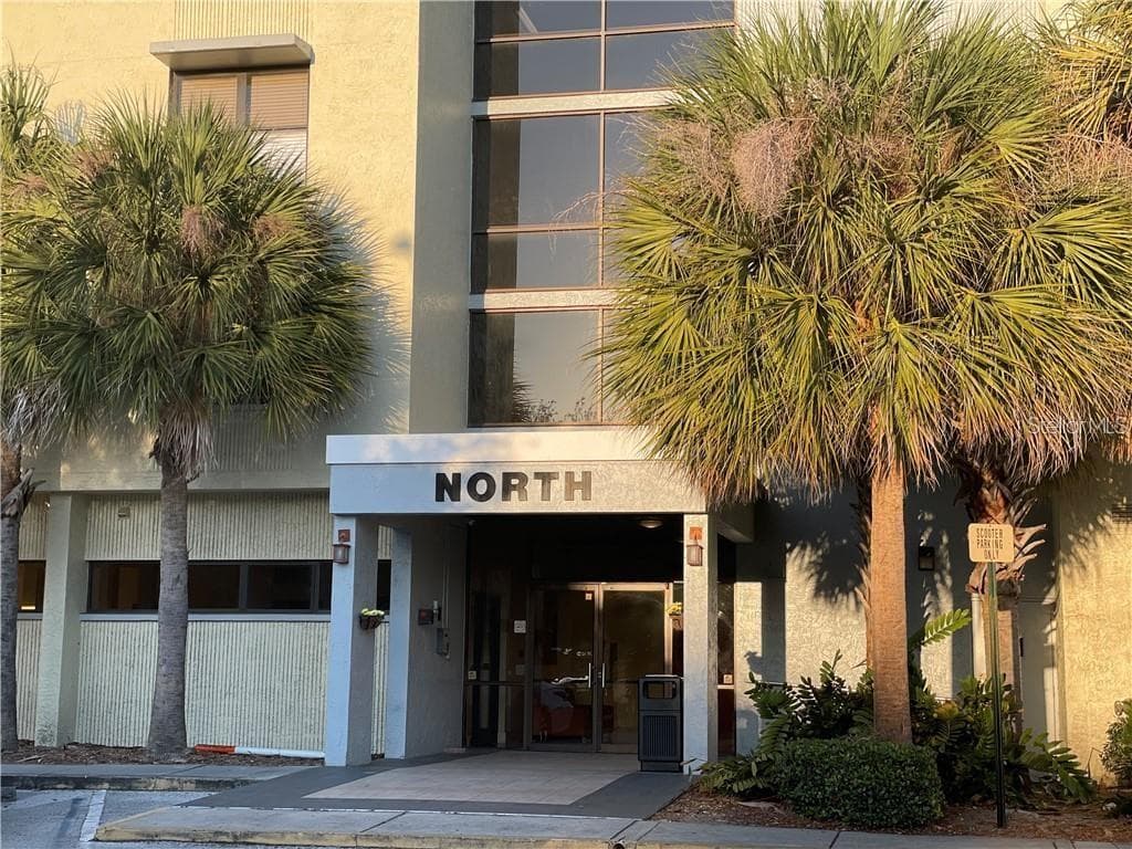701 S MADISON AVENUE UNIT 517 CLEARWATER, FL 33756