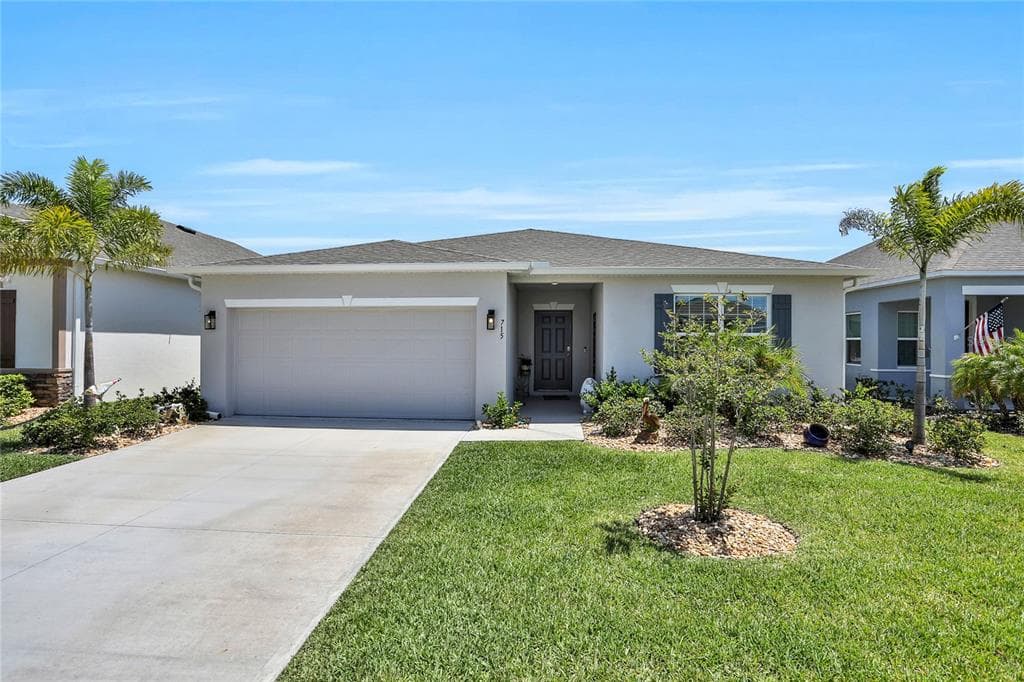 715 CORBIN CIRCLE SW PALM BAY, FL 32908
