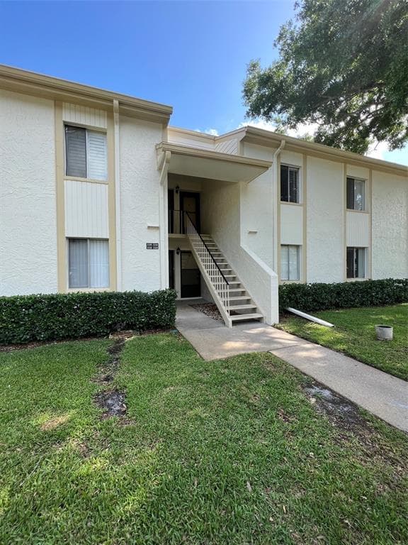 113 PALMETTO COURT UNIT 113 OLDSMAR, FL 34677