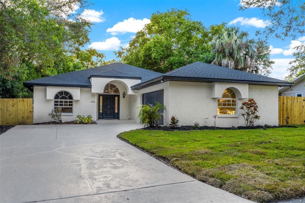 445 WEXFORD LEAS BOULEVARD PALM HARBOR, FL 34683