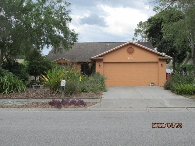 1624 COBBLER DRIVE LUTZ, FL 33559