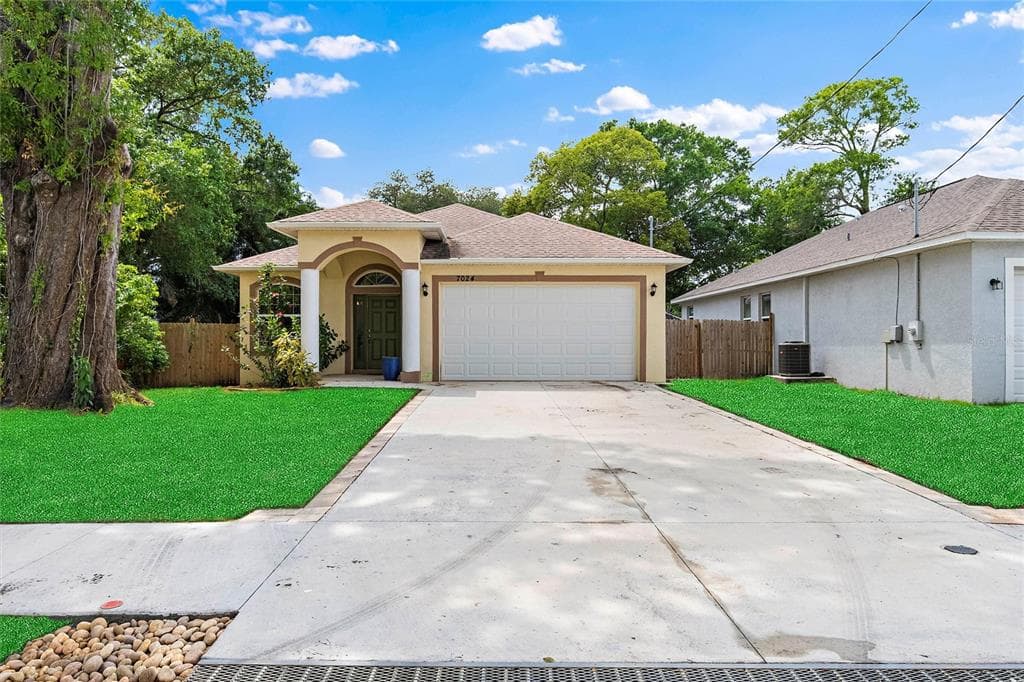 7024 N DAKOTA AVENUE TAMPA, FL 33604