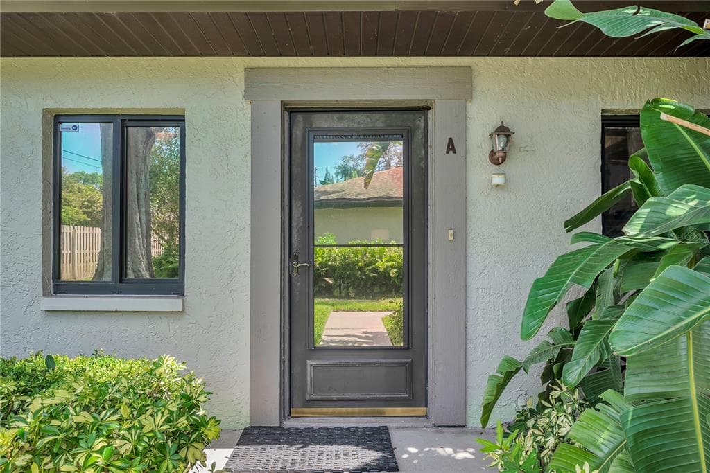 1879 LICHEN LANE UNIT A CLEARWATER, FL 33760