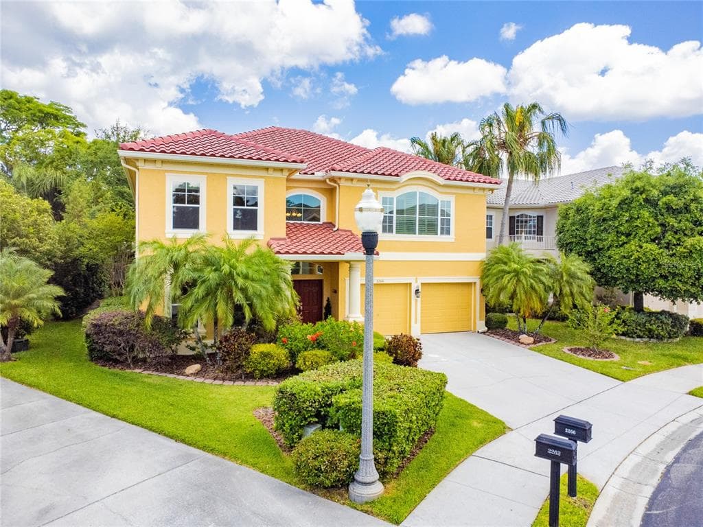 2266 HIGHLAND WOODS DRIVE