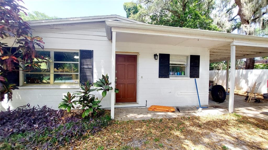 2503 KRUEGER LANE TAMPA, FL 33618