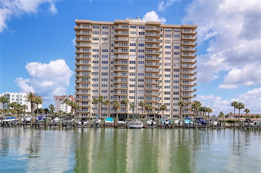 1621 GULF BOULEVARD UNIT 503 CLEARWATER, FL 33767