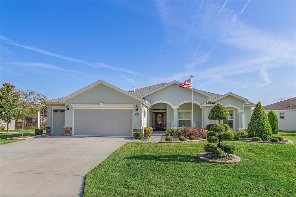 26626 MANASSAS DRIVE LEESBURG, FL 34748