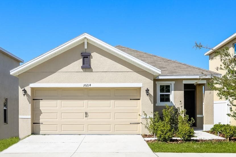 10214 GEESE TRAIL CIRCLE SUN CITY CENTER, FL 33573