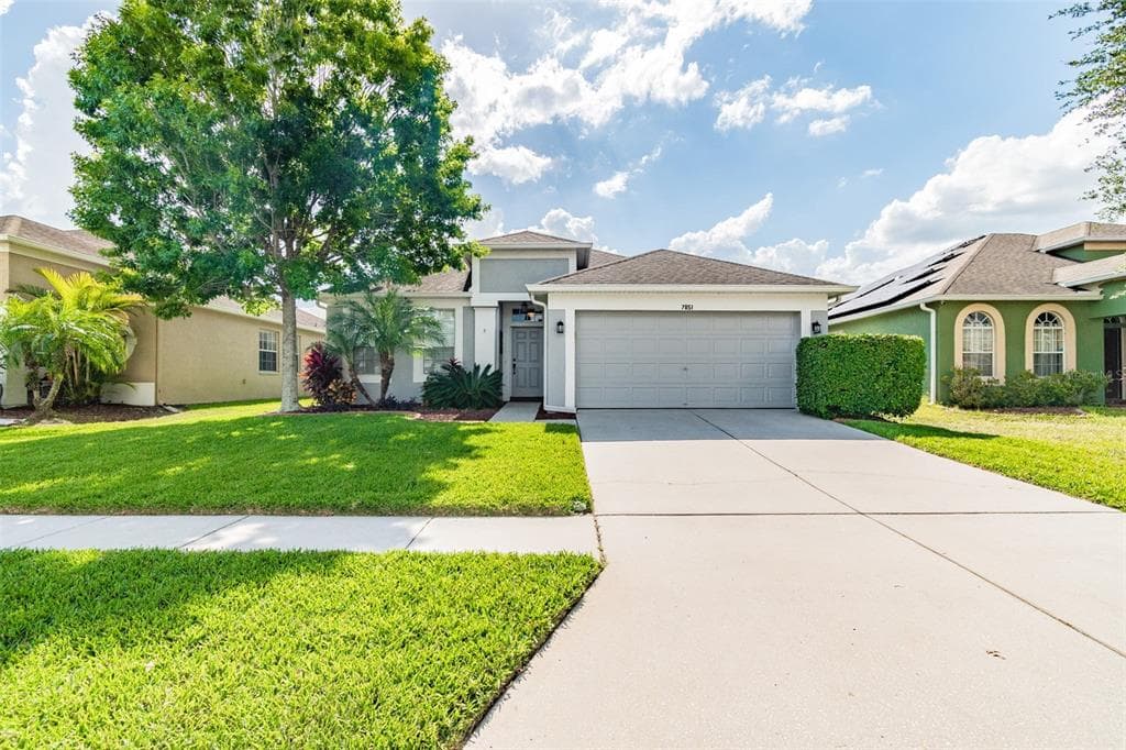 7851 STONEY HILL DRIVE WESLEY CHAPEL, FL 33545