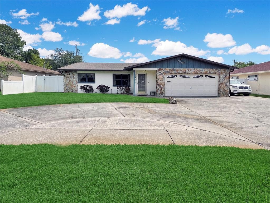 5534 22ND AVENUE N ST PETERSBURG, FL 33710