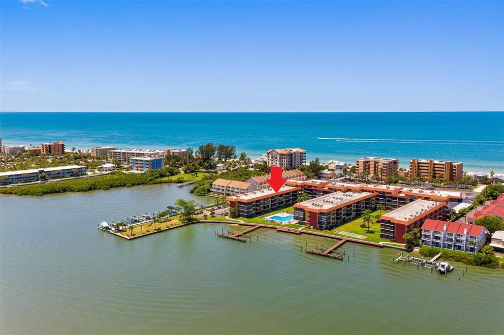 19701 GULF BOULEVARD UNIT 428 INDIAN SHORES, FL 33785