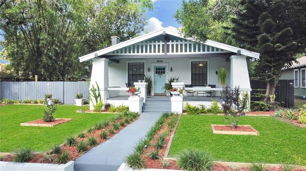 6006 N CENTRAL AVENUE TAMPA, FL 33604