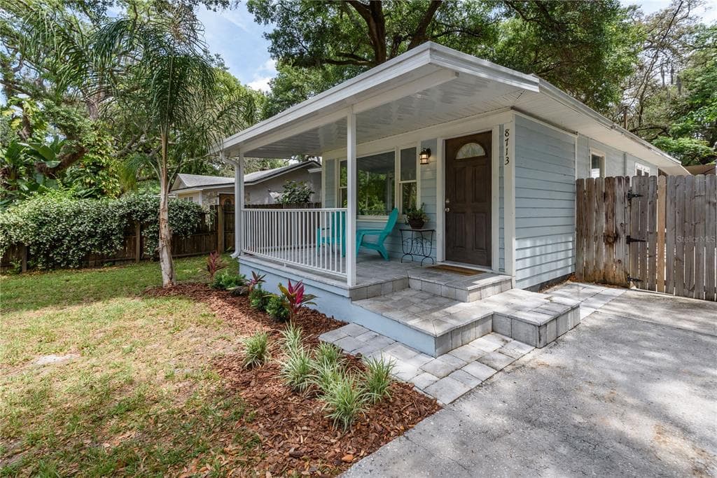 8713 N OTIS AVENUE TAMPA, FL 33604