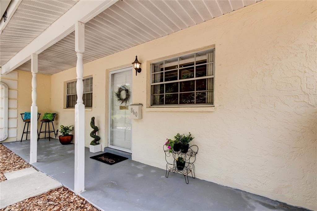 860 DESOTO COURT UNIT 2 DUNEDIN, FL 34698