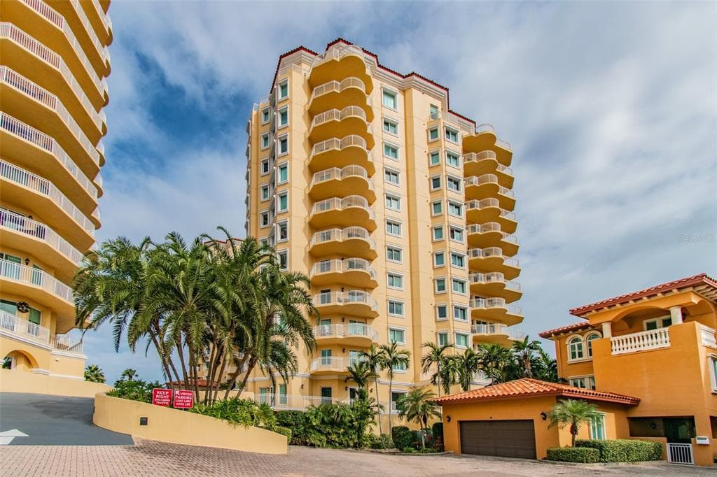 555 5TH AVENUE NE UNIT 343 ST PETERSBURG, FL 33701