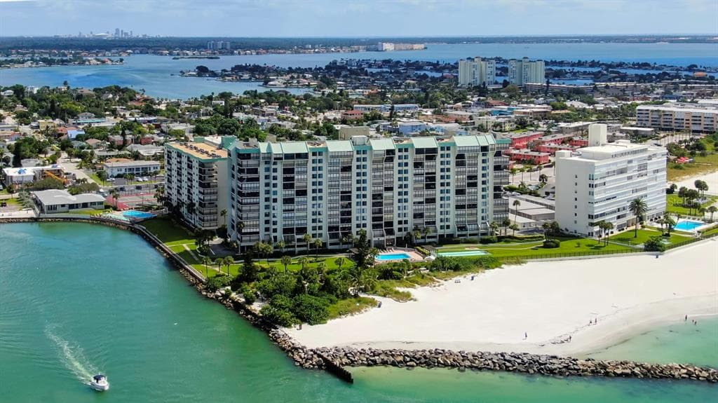 7100 SUNSET WAY UNIT 904 ST PETE BEACH, FL 33706