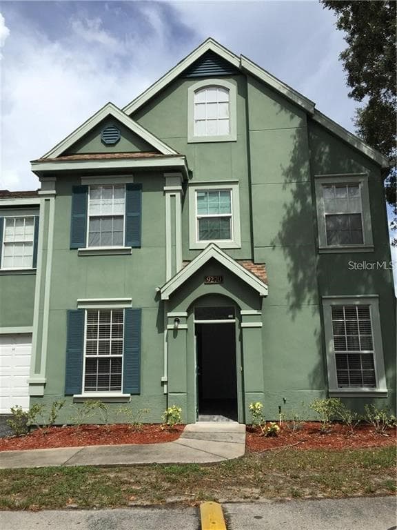 9270 LAKE CHASE ISLAND WAY UNIT 9270 TAMPA, FL 33626