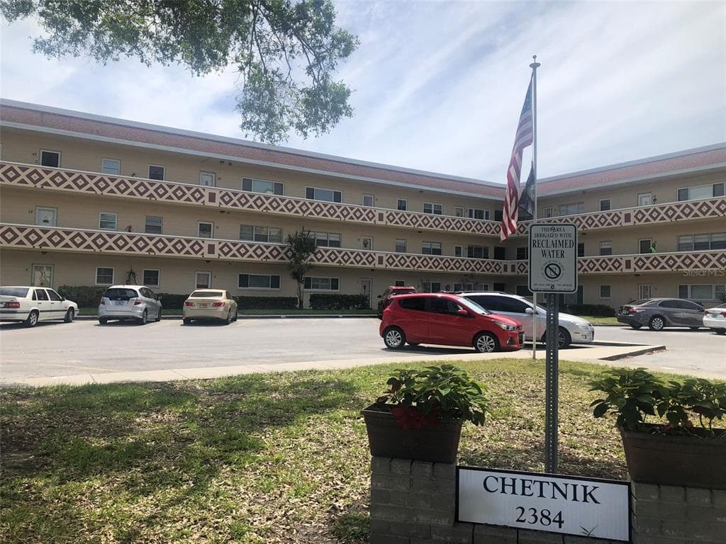 2384 TAHITIAN LANE UNIT 6 CLEARWATER, FL 33763
