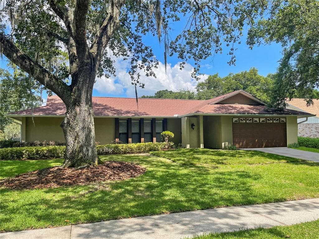 16006 AMBERLY DRIVE TAMPA, FL 33647