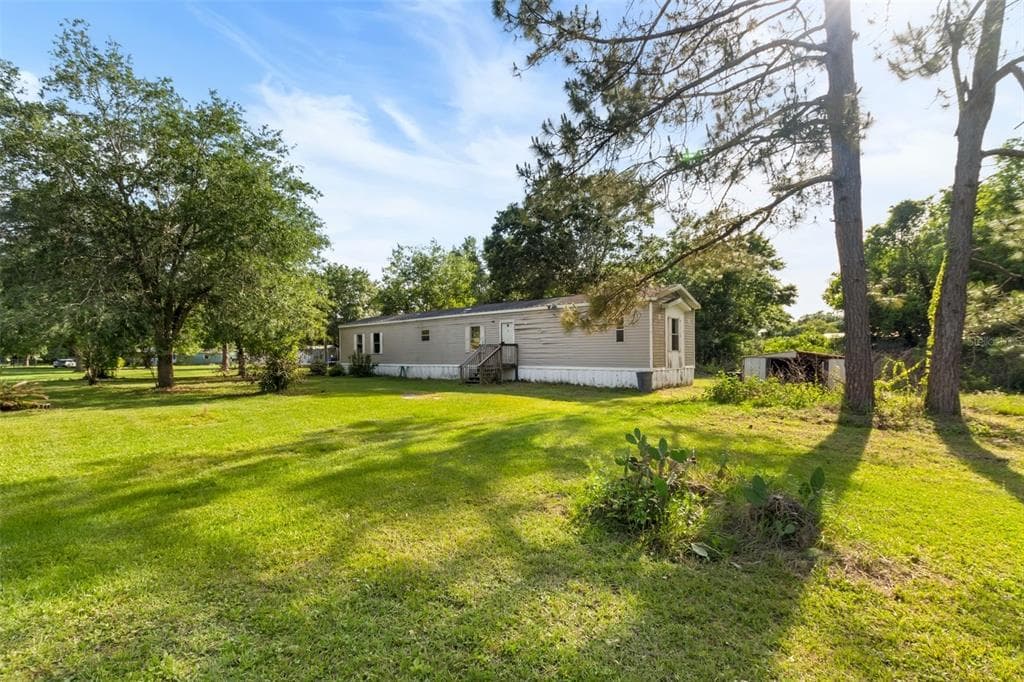 7437 ROOKS DRIVE WESLEY CHAPEL, FL 33545