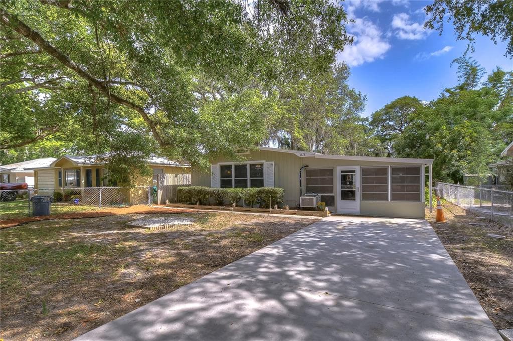 1428 ILLINOIS AVENUE PALM HARBOR, FL 34683