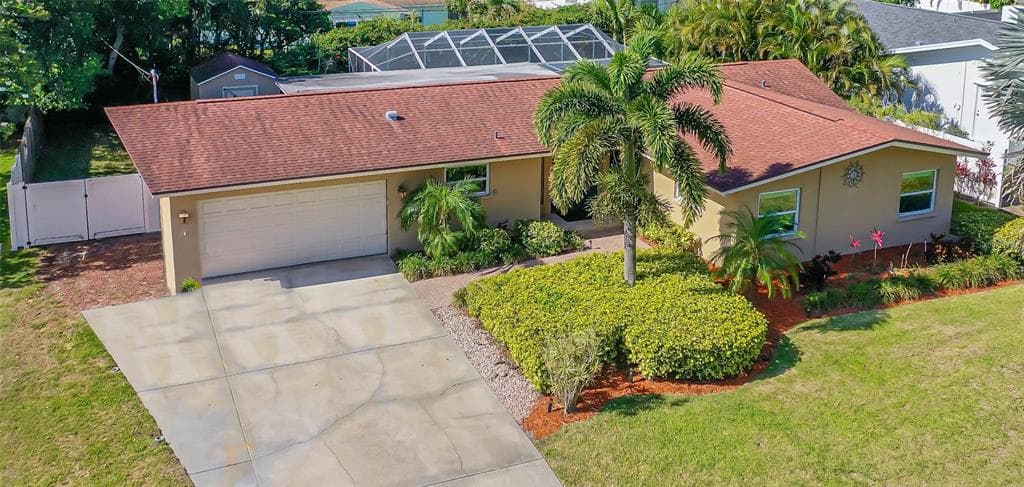 1195 FAIRWAY DRIVE DUNEDIN, FL 34698