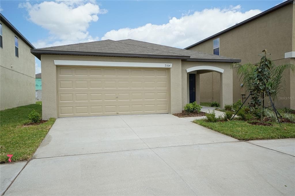 7104 AMELIA COVE COURT RUSKIN, FL 33573