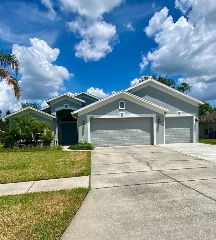 1642 AUDUBON TRAIL LUTZ, FL 33549