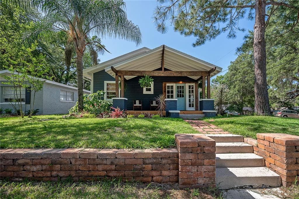 236 W NORTH STREET UNIT A TAMPA, FL 33604
