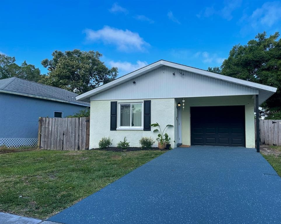 1017 26TH AVENUE W PALMETTO, FL 34221