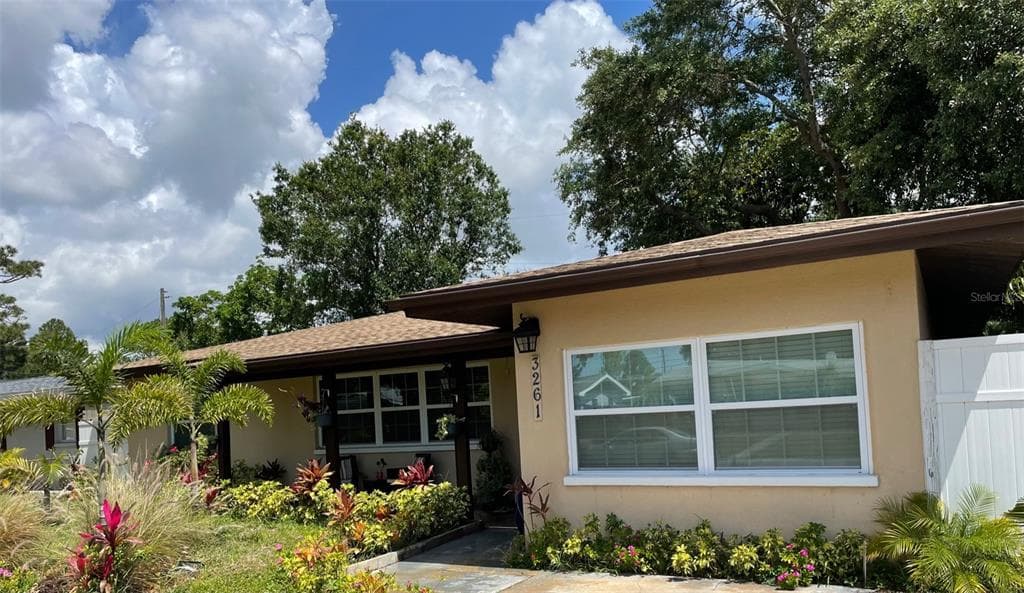 3261 49TH AVENUE N ST PETERSBURG, FL 33714
