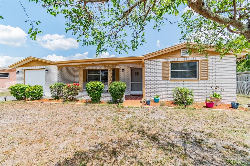3034 FINCH DRIVE HOLIDAY, FL 34690